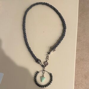 Elegant Gold Necklace with Pendant